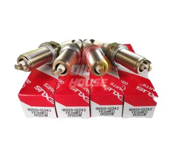 TOYOTA GENUINE FK16HR11 SPARK PLUG (4PCS)